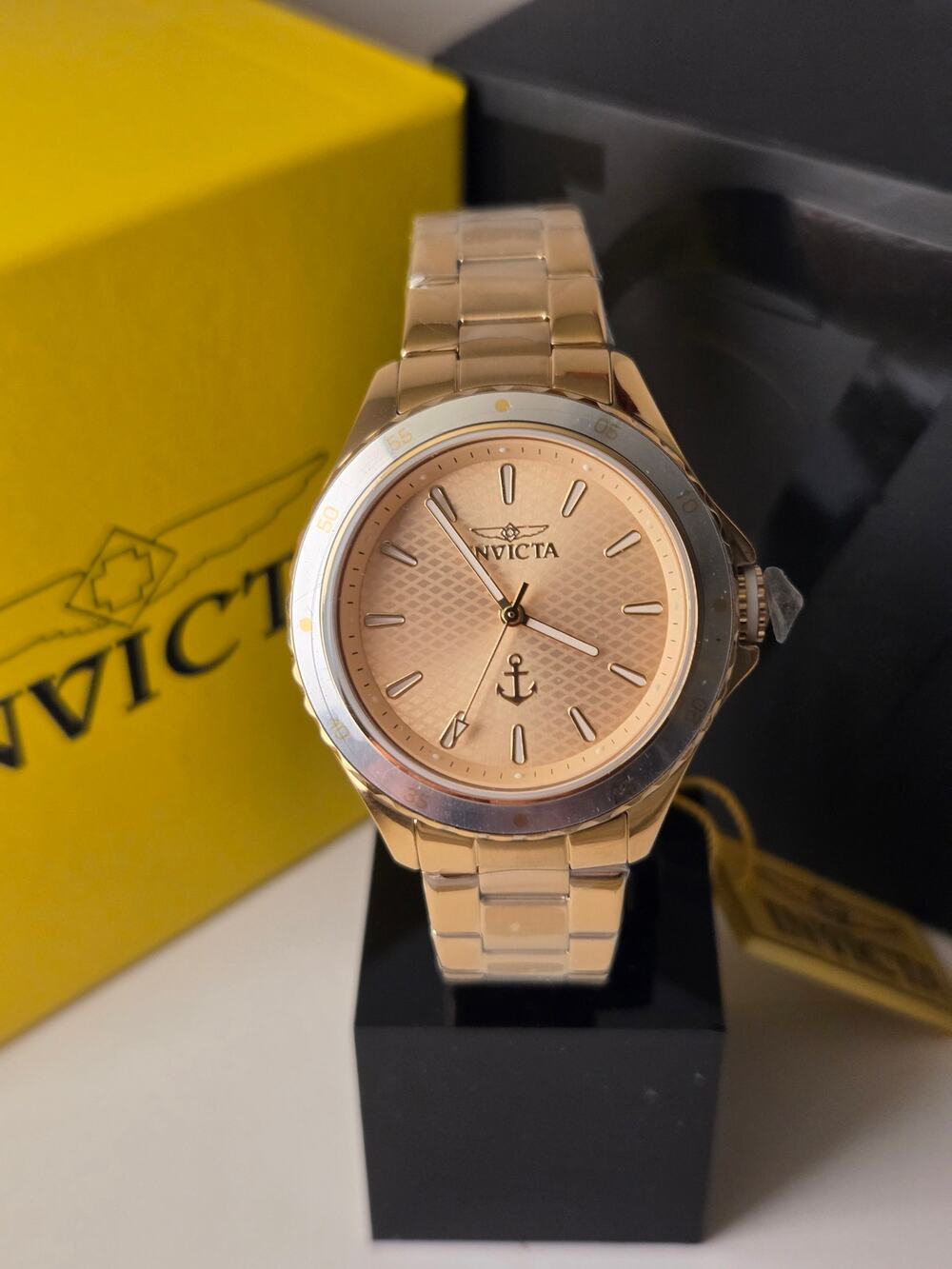 Invicta Ocean Voyage 49976 Women's 38mm Gold Tone Watch NWT Anchor Dial Box